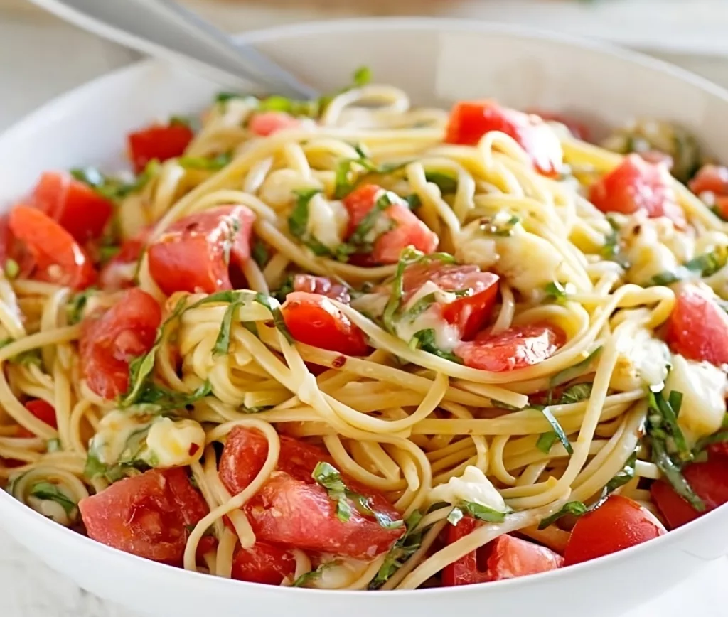 Pasta with Tomatoes, Basil and Brie